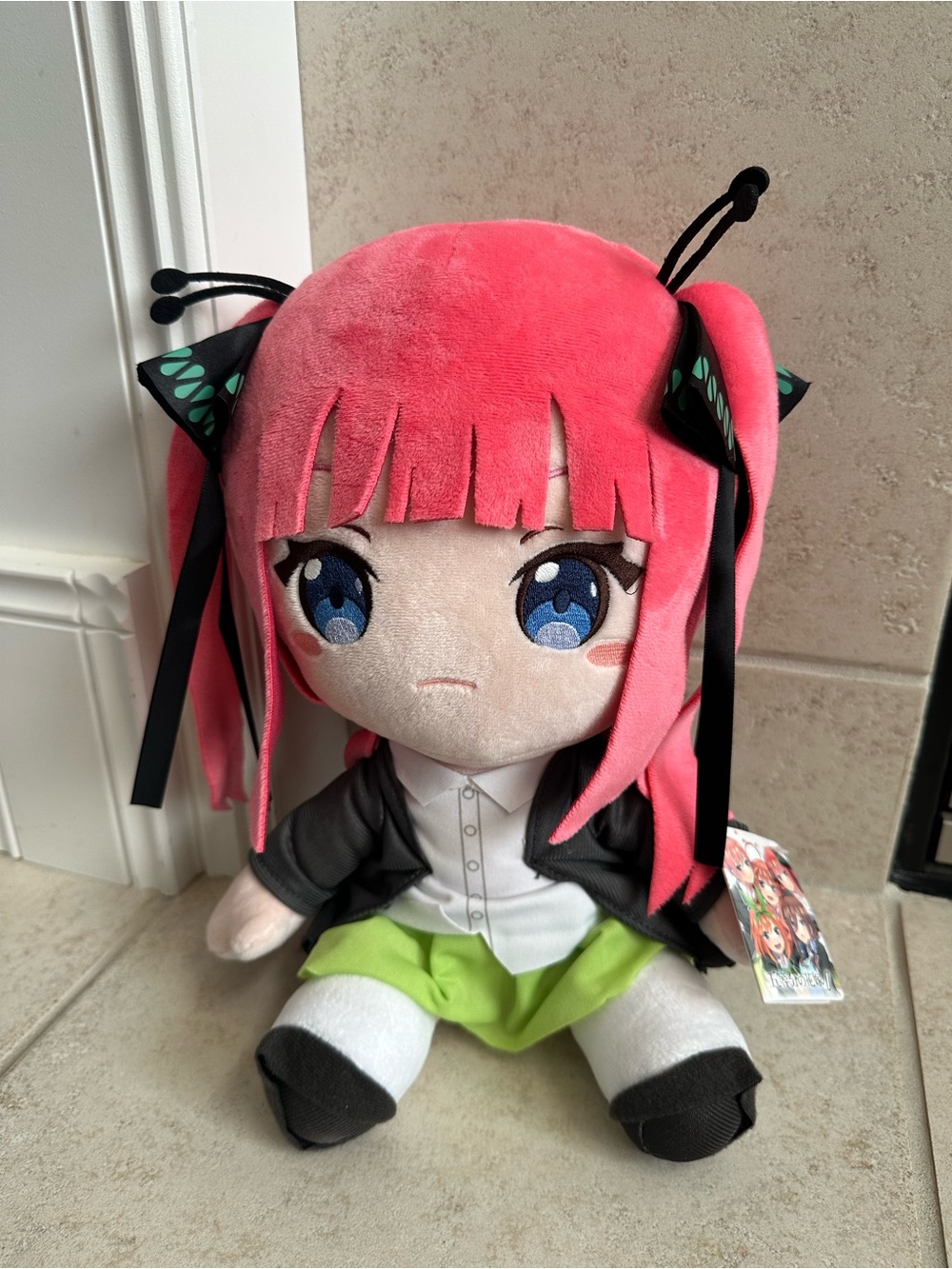 NWT Nino Nakano BIG Plush doll. The Quintessential Quintuplets Taito Japan